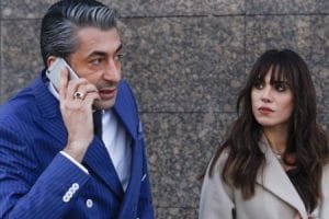 Paramparça Sezon Finali Yaptı