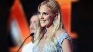 Meryem Uzerli’nin Büyük Başarısı! Amerika’dan Ödülle Döndü