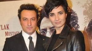 Onur Saylak Çekti, Tuba Büyüküstün Oynadı! Daha Filmi Netflix’te!