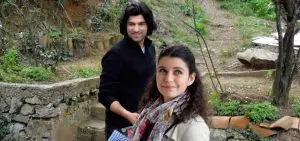 Engin Akyürek ve Beren Saat’in Aynı Yarışmada Keşfedildiğini Biliyor Muydunuz? İşte Türkiye’nin Yıldızları Programından İkiliye Ait Sahneler…