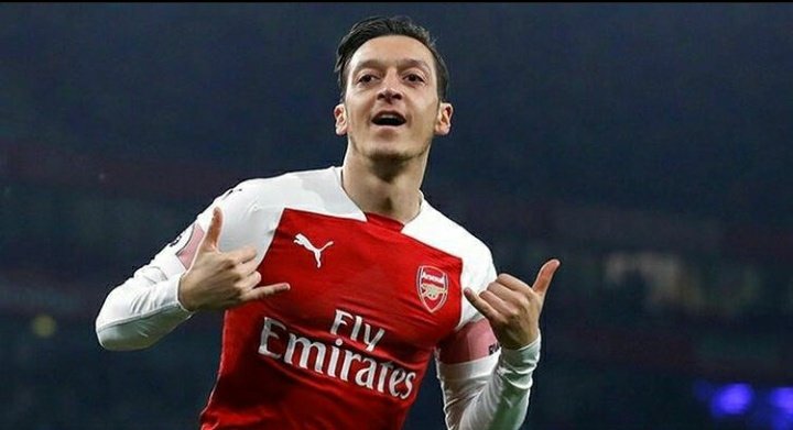 Mesut Özil