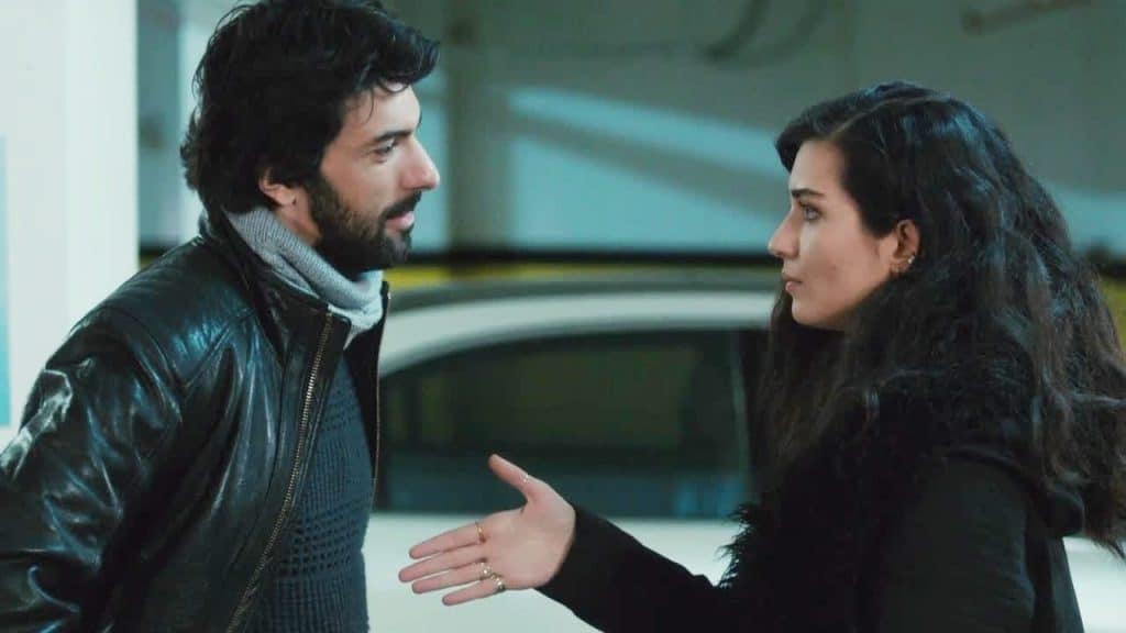 Tuba Büyüküstün Engin Akyürek